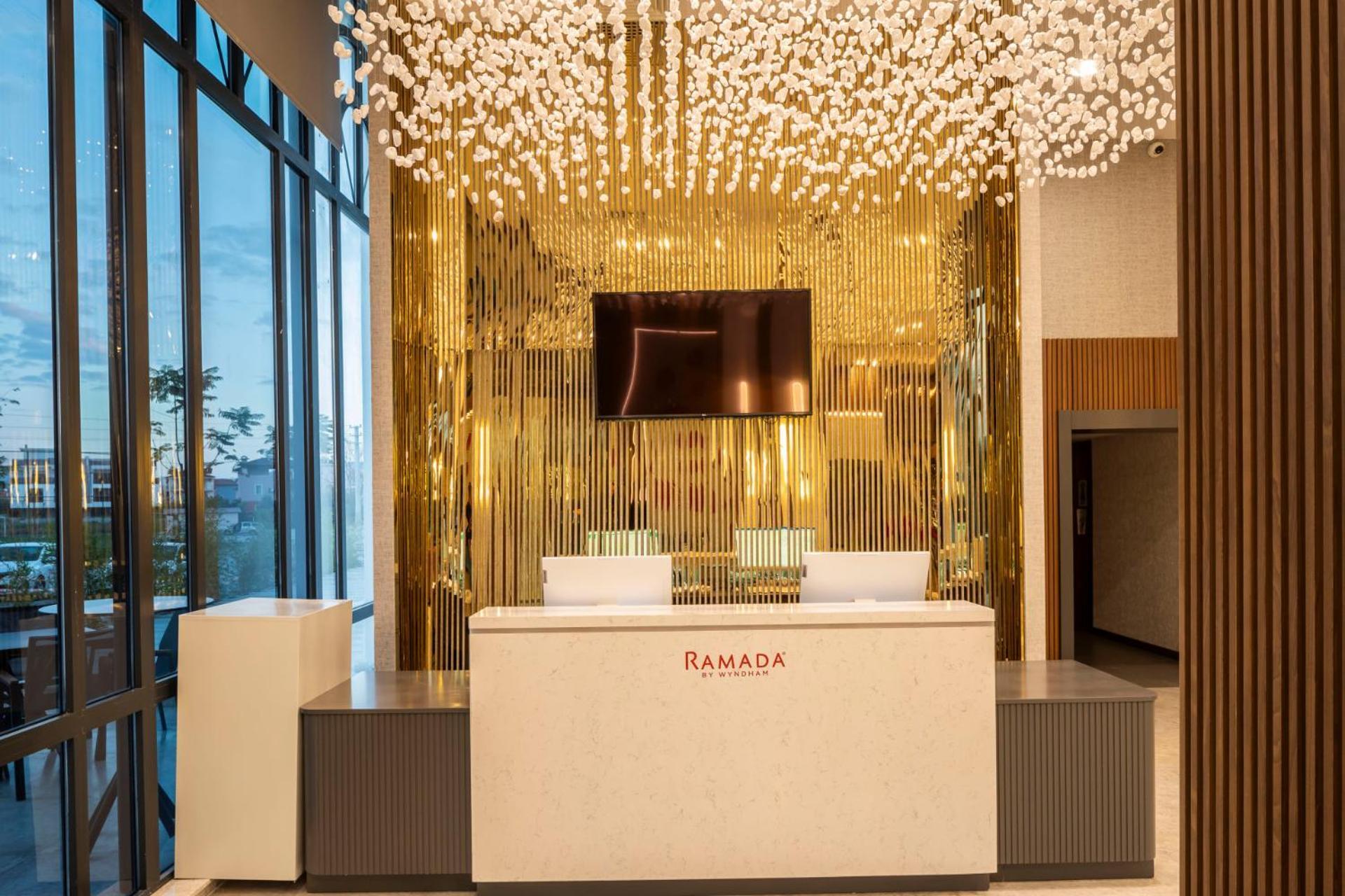 Ramada By Wyndham Dalaman Eksteriør billede