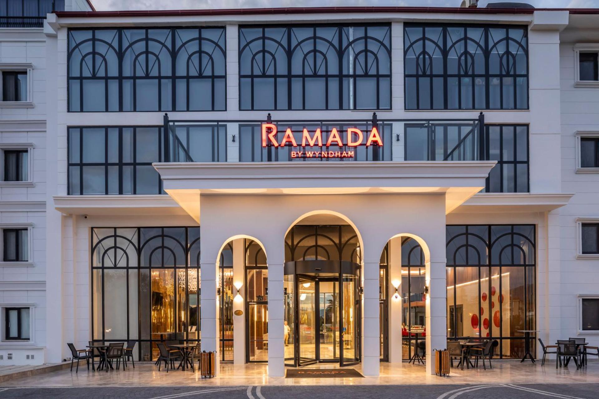 Ramada By Wyndham Dalaman Eksteriør billede